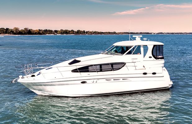 Sea Ray 390 Motor Yacht - main image