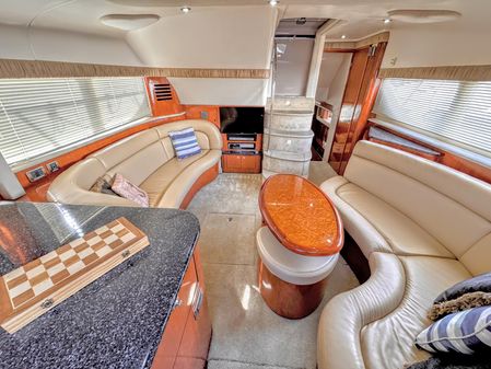 Sea Ray 390 Motor Yacht image