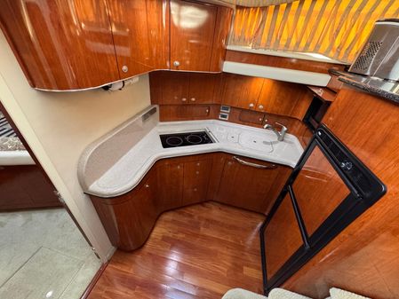 Sea Ray 390 Motor Yacht image