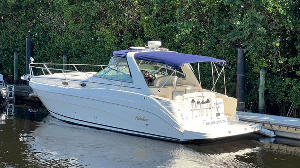 Rinker 342 Fiesta Vee 