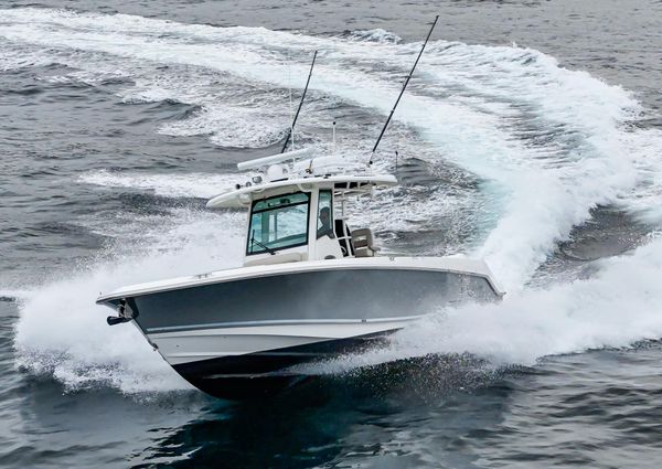 Boston Whaler 330 Outrage image