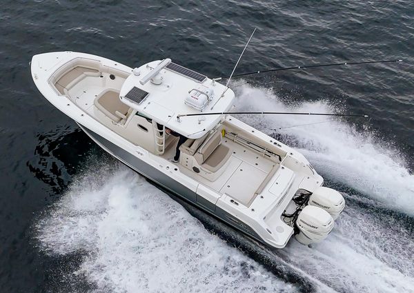 Boston Whaler 330 Outrage image