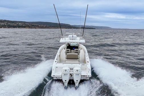 Boston Whaler 330 Outrage image