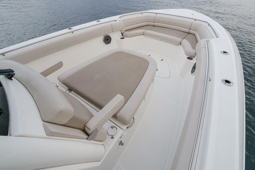 Boston Whaler 330 Outrage image