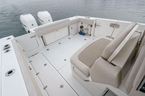 Boston Whaler 330 Outrage image