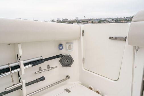 Boston Whaler 330 Outrage image