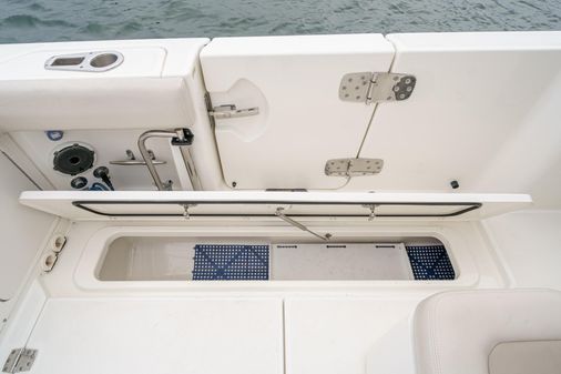 Boston Whaler 330 Outrage image