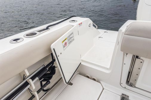 Boston Whaler 330 Outrage image