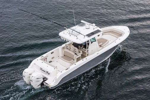 Boston Whaler 330 Outrage image