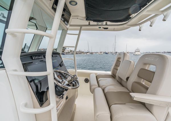 Boston Whaler 330 Outrage image