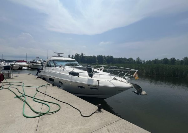 Sea Ray 450 Sundancer image