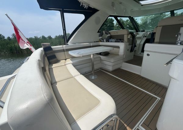 Sea Ray 450 Sundancer image