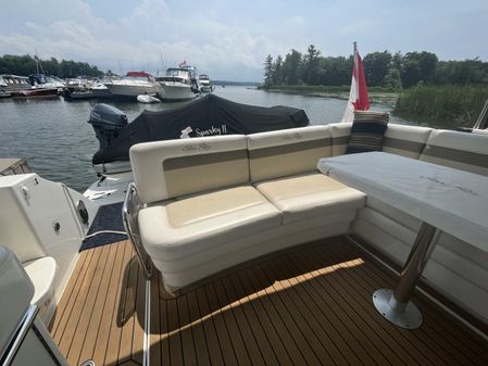 Sea Ray 450 Sundancer image