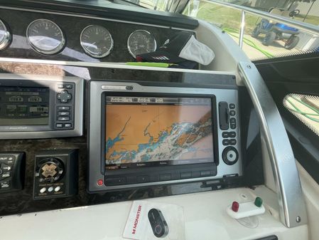 Sea Ray 450 Sundancer image