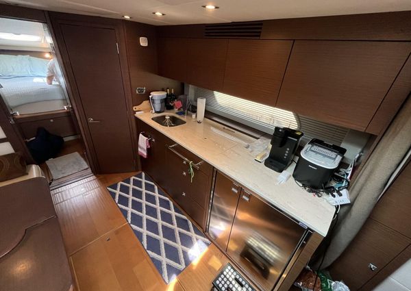 Sea Ray 450 Sundancer image