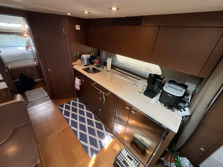 Sea Ray 450 Sundancer image