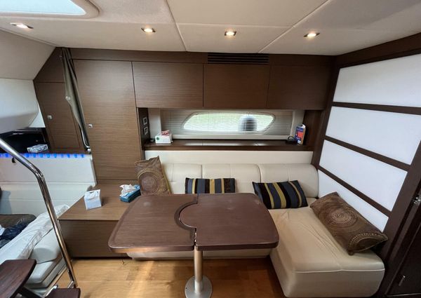 Sea Ray 450 Sundancer image