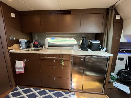 Sea Ray 450 Sundancer image