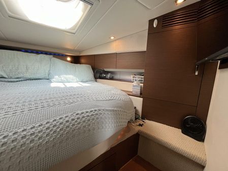 Sea Ray 450 Sundancer image