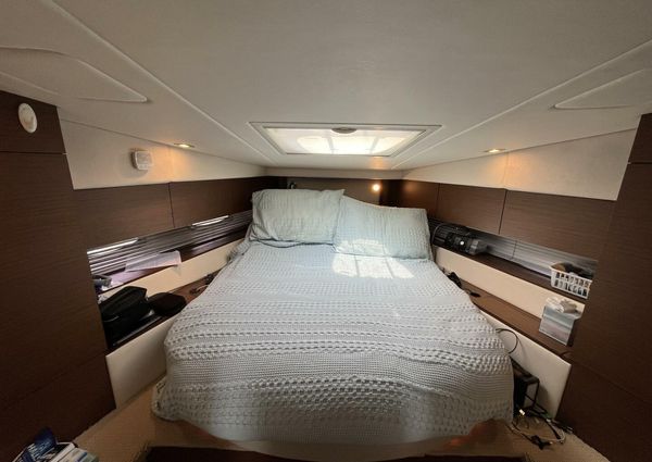 Sea Ray 450 Sundancer image