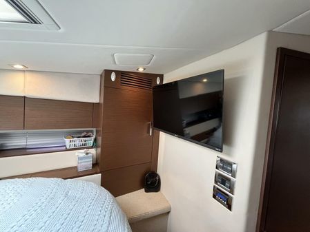 Sea Ray 450 Sundancer image