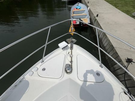 Sea Ray 450 Sundancer image