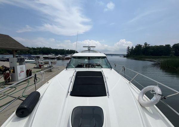 Sea Ray 450 Sundancer image