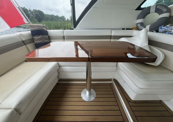 Sea Ray 450 Sundancer image