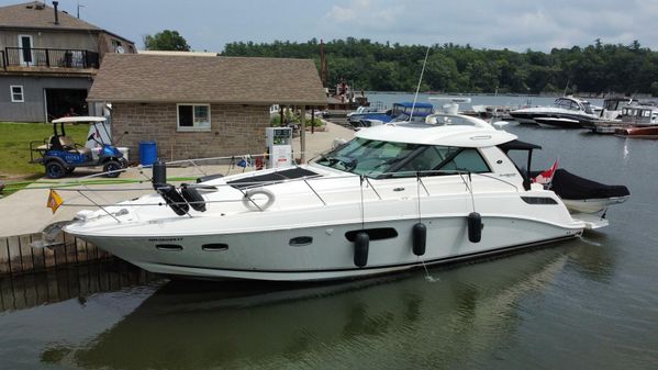 Sea Ray 450 Sundancer image