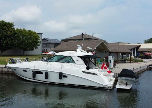 Sea Ray 450 Sundancer image