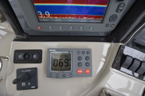 Sea-ray 420-SUNDANCER image