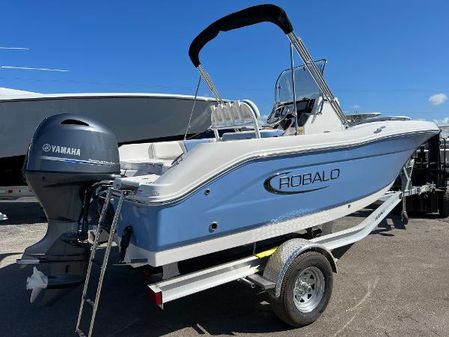Robalo R180-CENTER-CONSOLE image