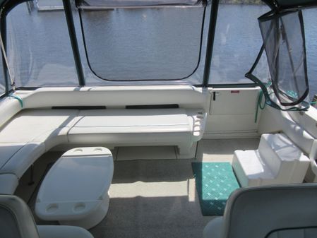 Sea Ray 400 Express Cruiser image