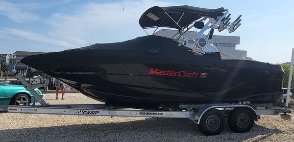 Mastercraft XT22 image