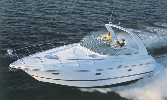 Cruisers Yachts 370 Express