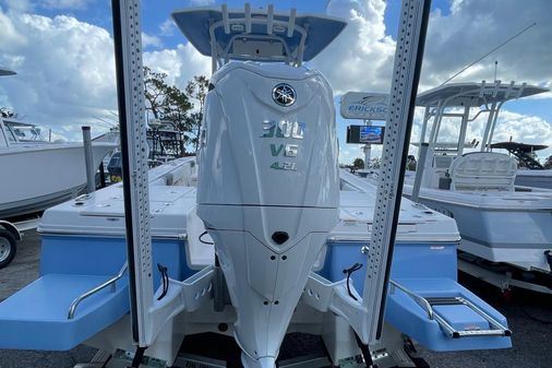 Robalo 246-CAYMAN image