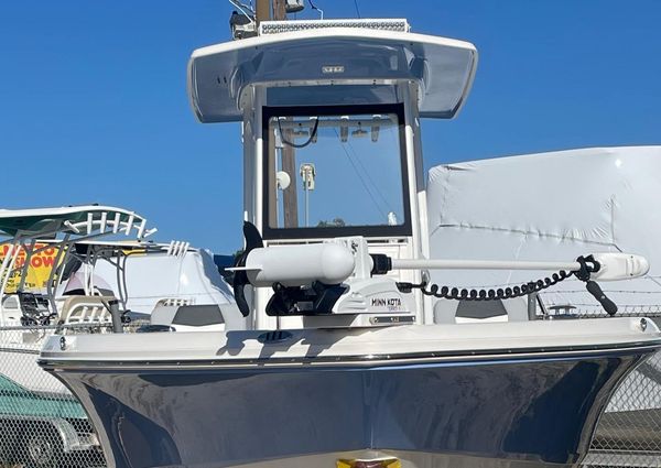 Robalo 246-CAYMAN image