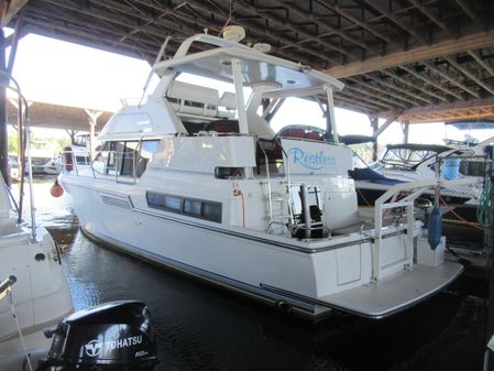 Carver 390-AFT-COCKPIT image