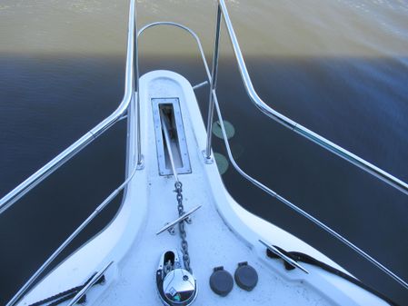 Carver 390-AFT-COCKPIT image