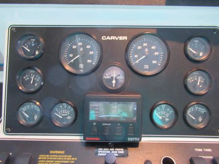 Carver 390-AFT-COCKPIT image