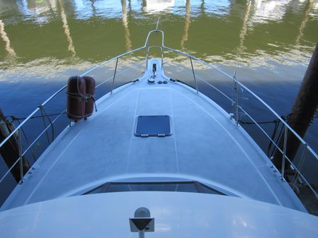 Carver 390-AFT-COCKPIT image