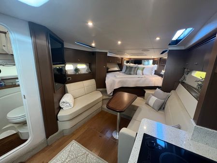 Sea Ray 350 Sundancer image