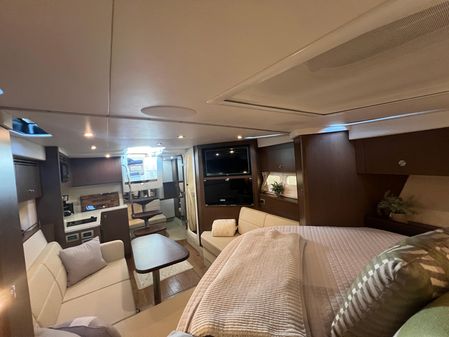 Sea Ray 350 Sundancer image