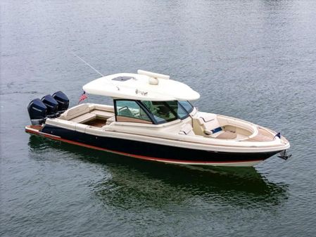 Chris-Craft Calypso 35 image