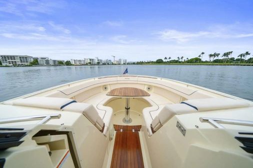 Chris-Craft Calypso 35 image