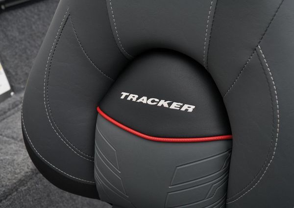 Tracker Pro Guide V-175 WT image