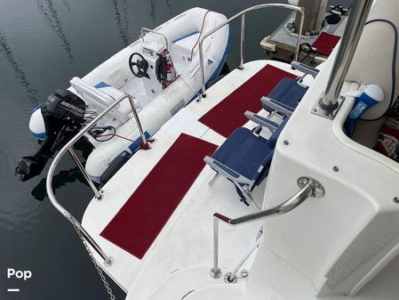 Sea Ray 370 Aft Cabin image