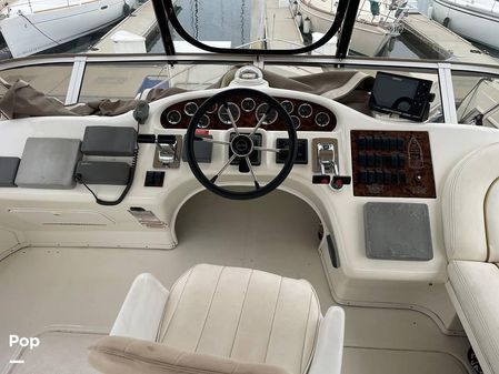 Sea Ray 370 Aft Cabin image