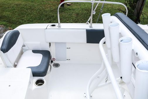 Robalo R180-CENTER-CONSOLE image