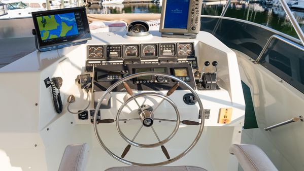 Tollycraft 57 Pilothouse Motor Yacht image